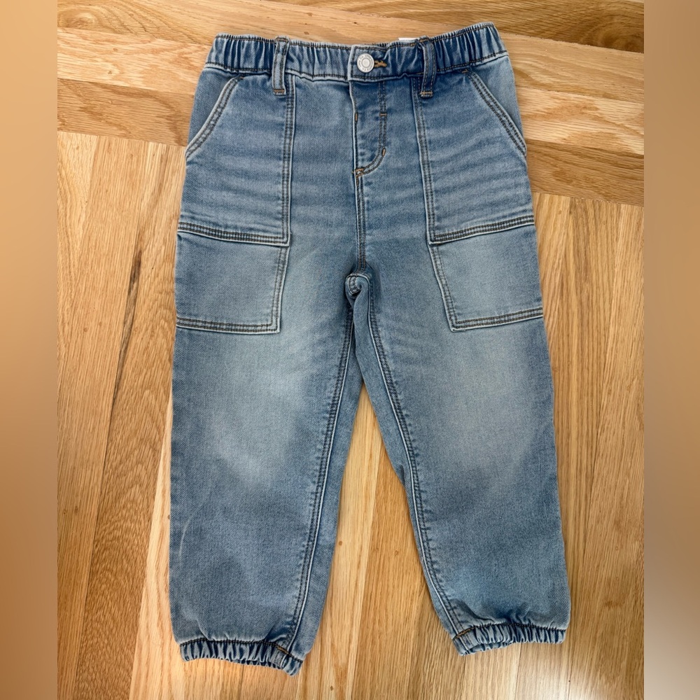 NWT Little Co by Lauren Conrad Girls 5T jogger jean